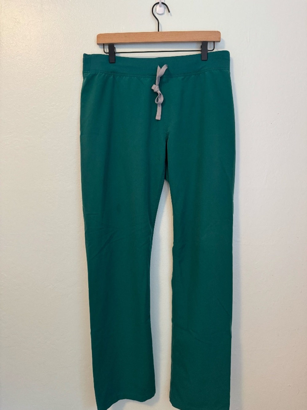 FIGS Technical Collection Scrub Pants Hunter Green T21003T- MTall